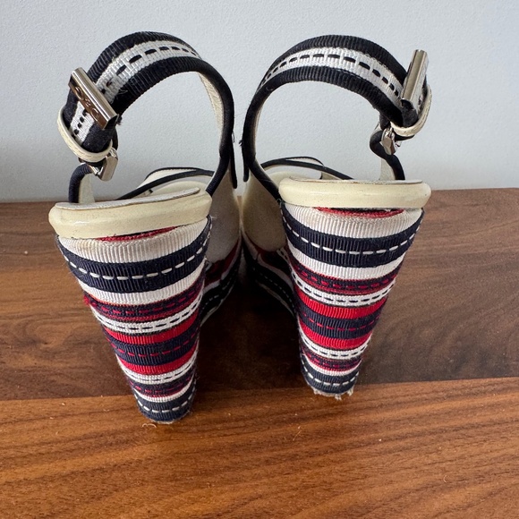 Dolce & Gabbana Wedge Sandale - Picture 4 of 7